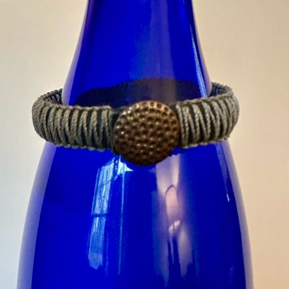 Guang Tong Gray thread wrapped leather bracelet